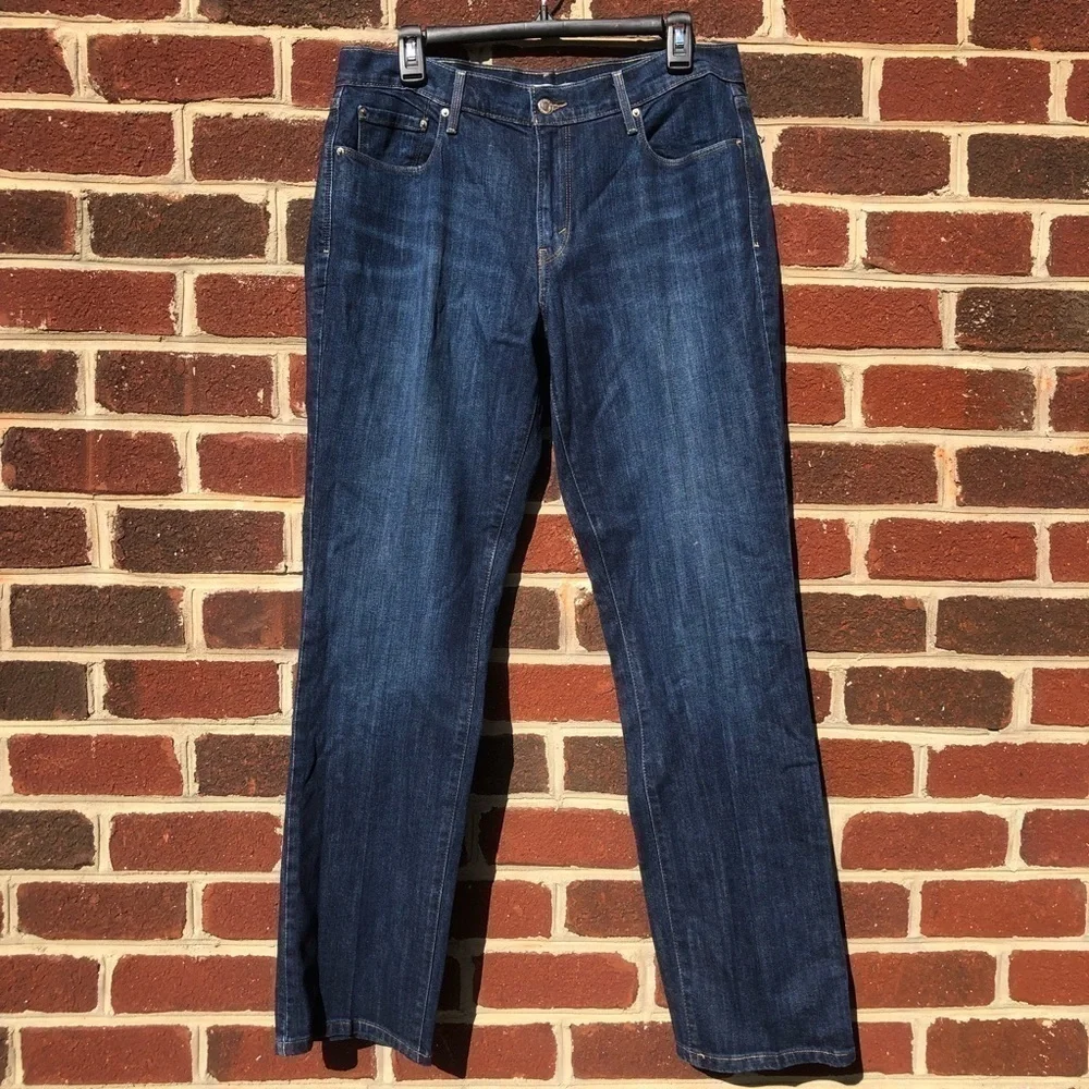 Levi’s size 10 30 x 32